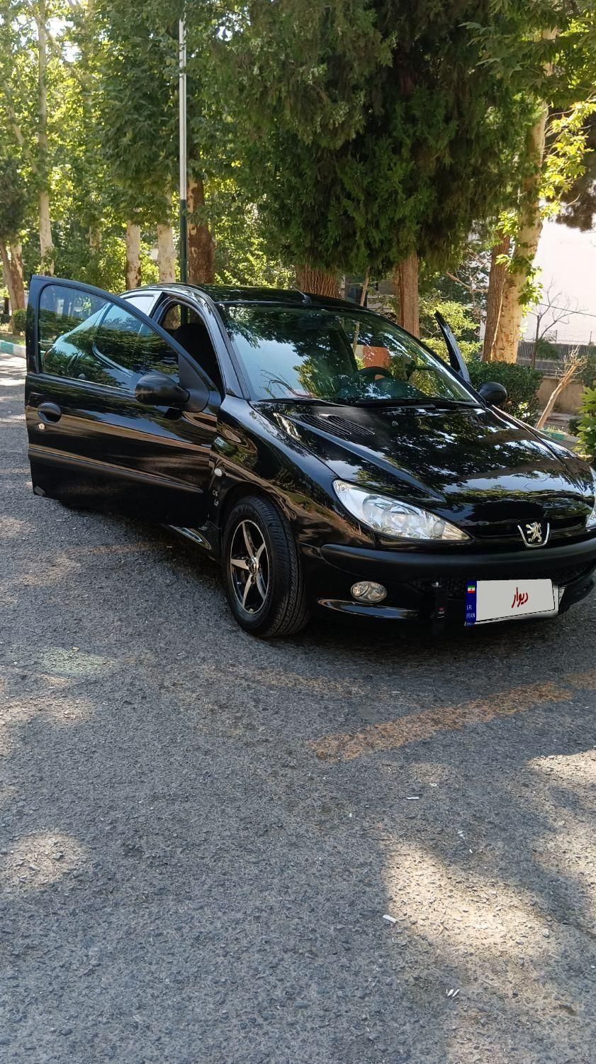 پژو ۲۰۶ صندوق دار v8 - 1389