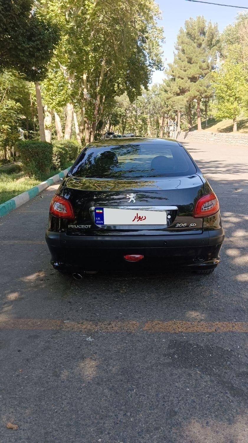 پژو ۲۰۶ صندوق دار v8 - 1389