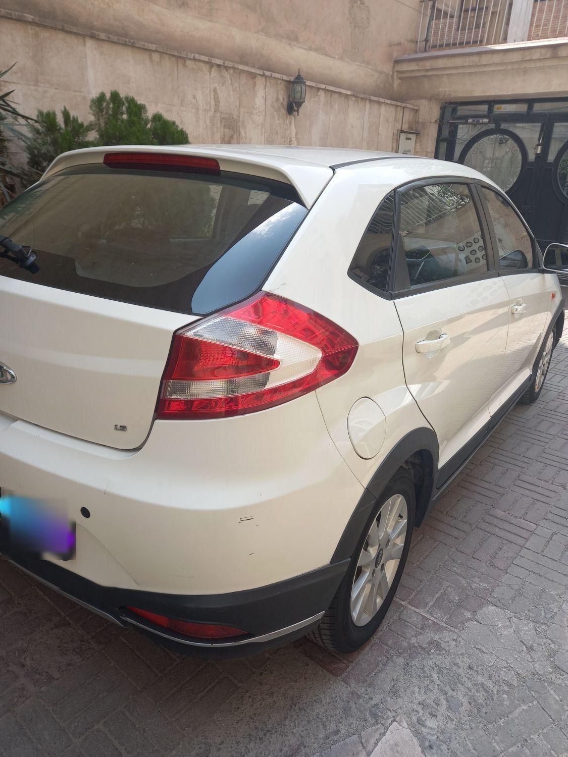 ام وی ام 315 هاچ بک اسپرت لاکچری - 1396