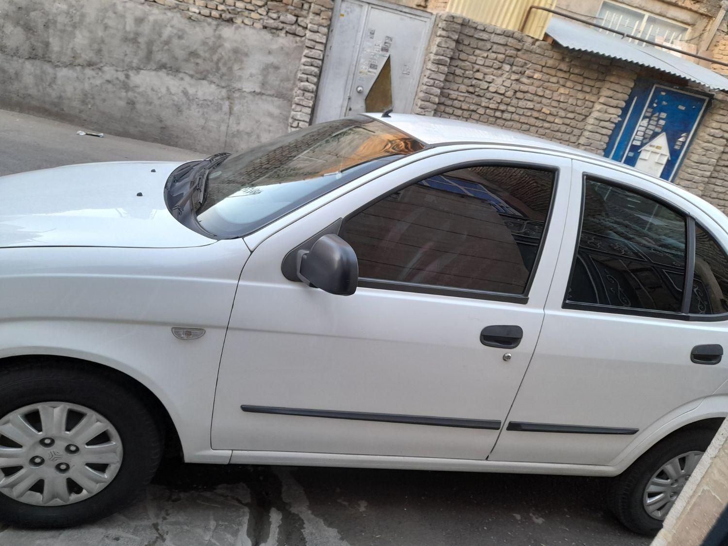 تیبا صندوق دار SX - 1398