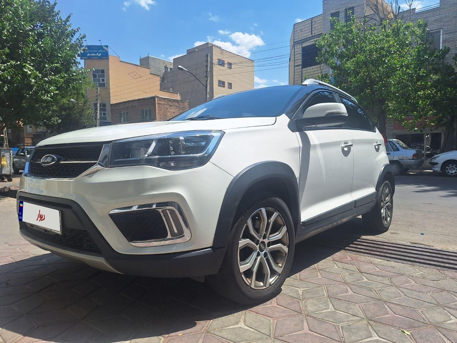 خودرو ام وی ام، X22 آگهی ann_19369145