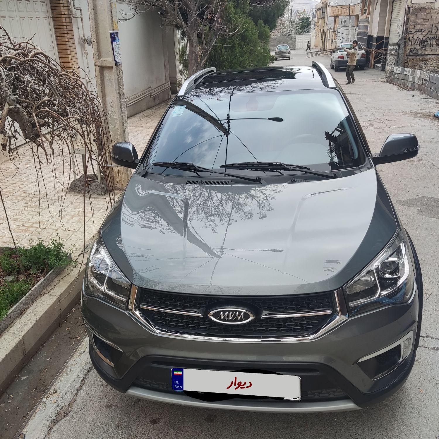 خودرو ام وی ام، X22 آگهی ann_19369400
