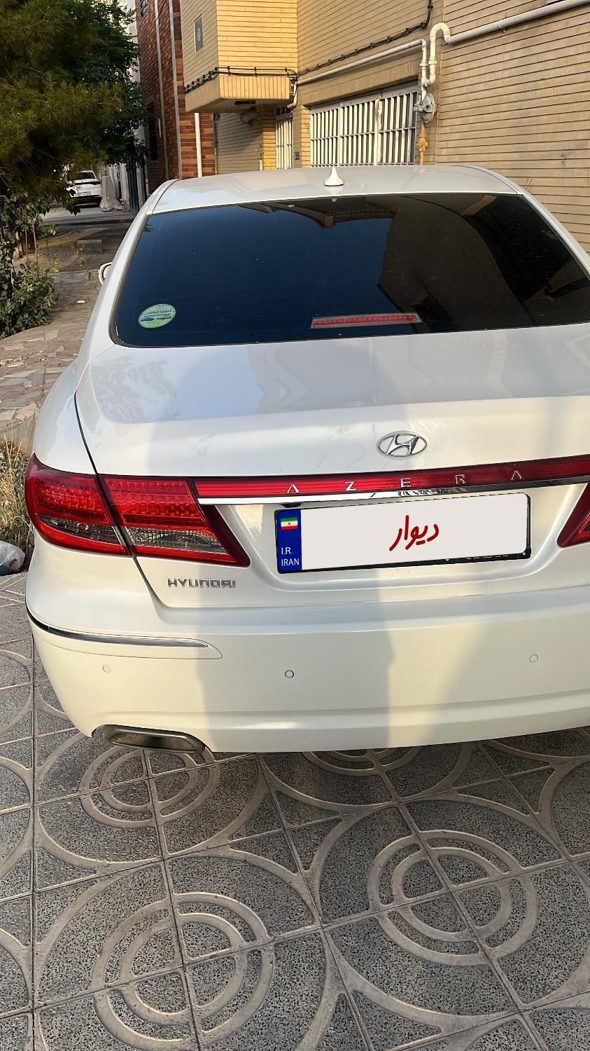 هیوندای آزرا (گرنجور) 3300cc - 2011