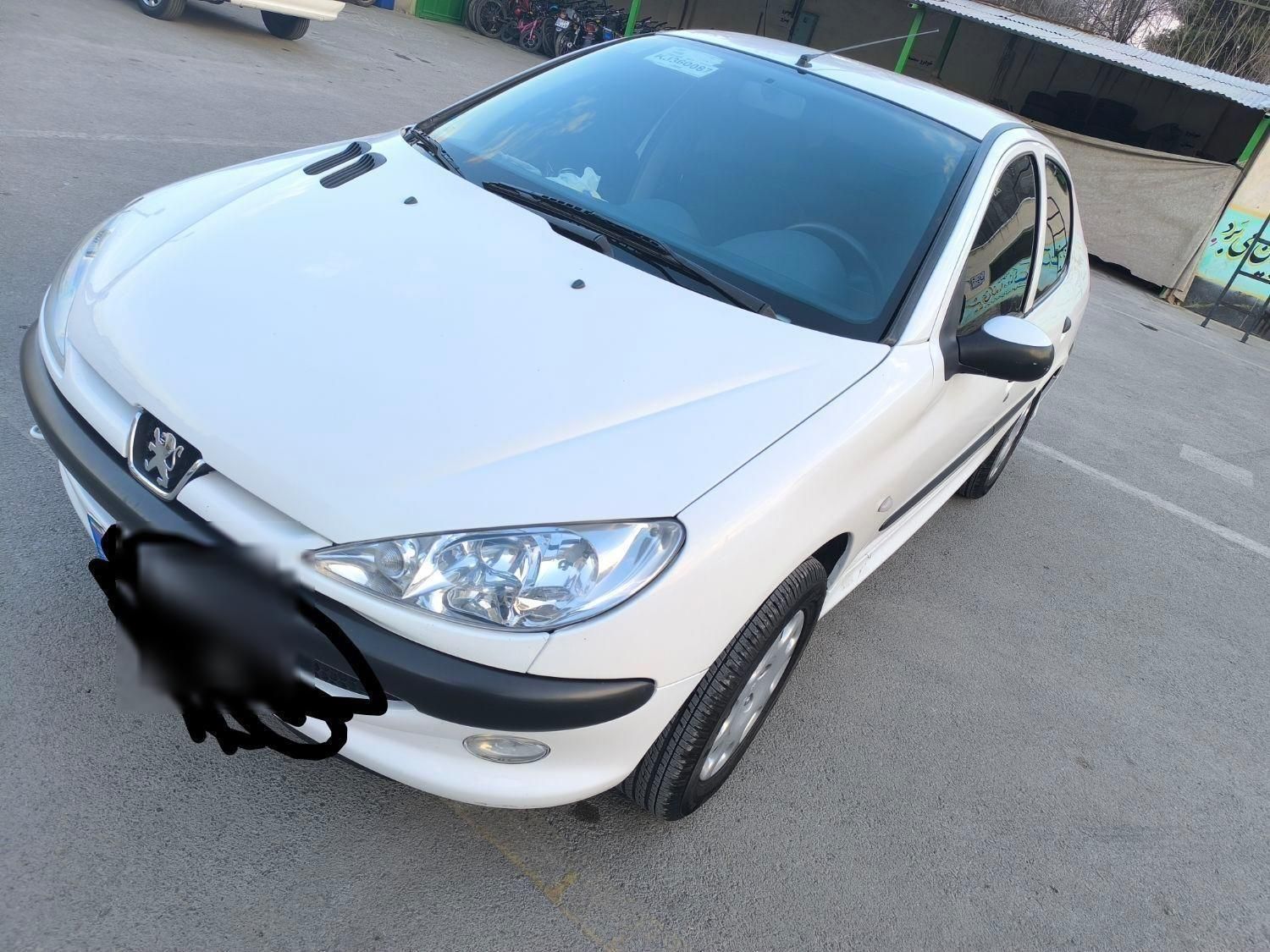 پژو ۲۰۶ صندوق دار v8 - 1398