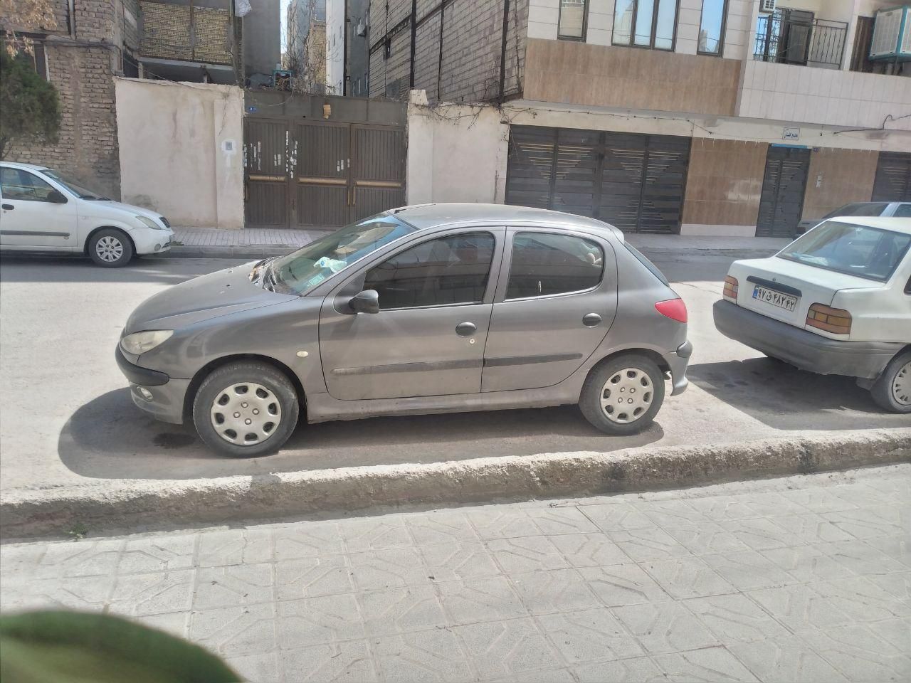 خودرو پژو، 206 آگهی ann_19369639