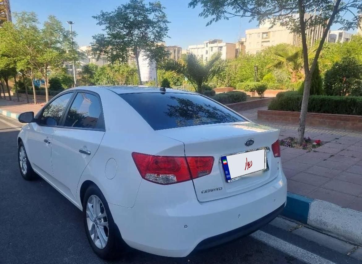کیا سراتو 2.0 لیتر اتوماتیک GT لاین - 2018