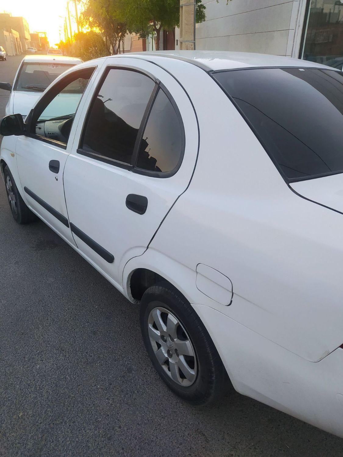 تیبا صندوق دار EX - 1394