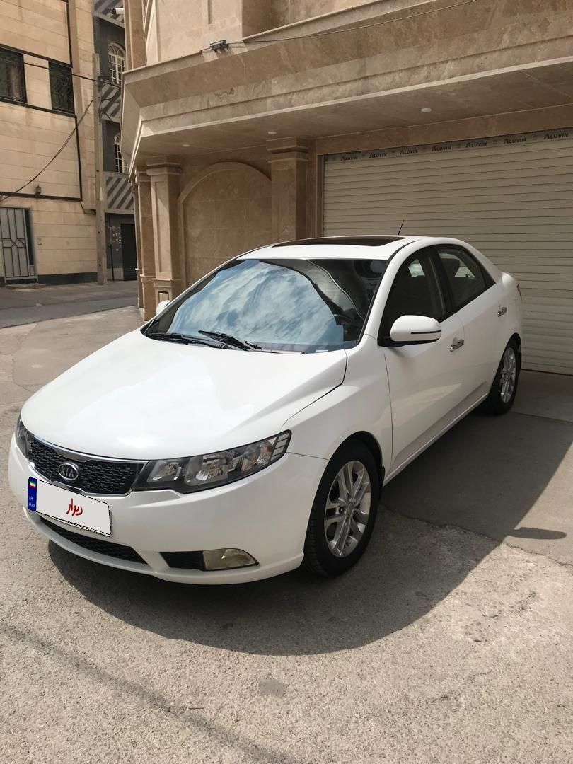 خودرو کیا، سراتو مونتاژ آگهی ann_19369795