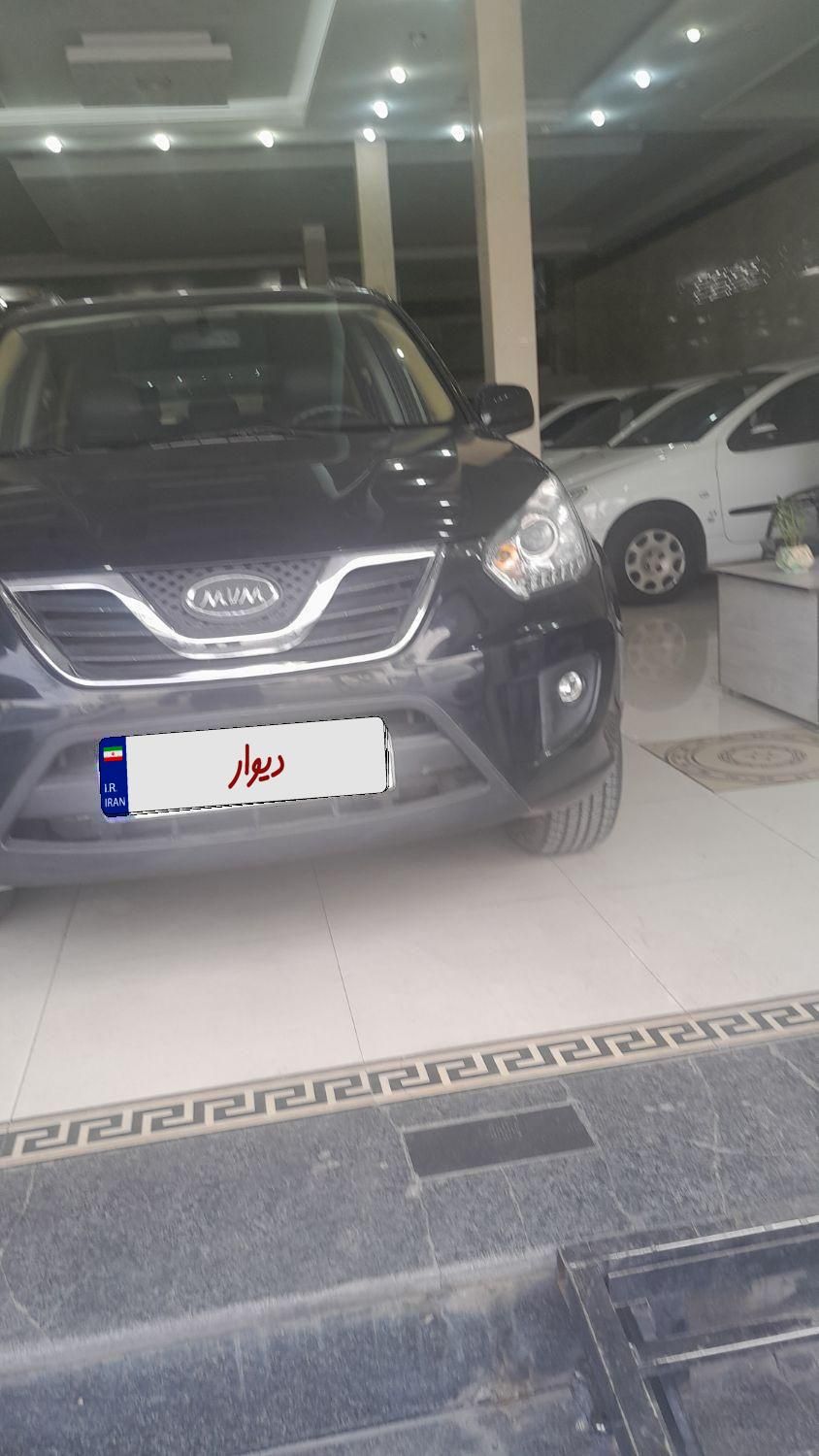 خودرو ام وی ام، X33 آگهی ann_19369798