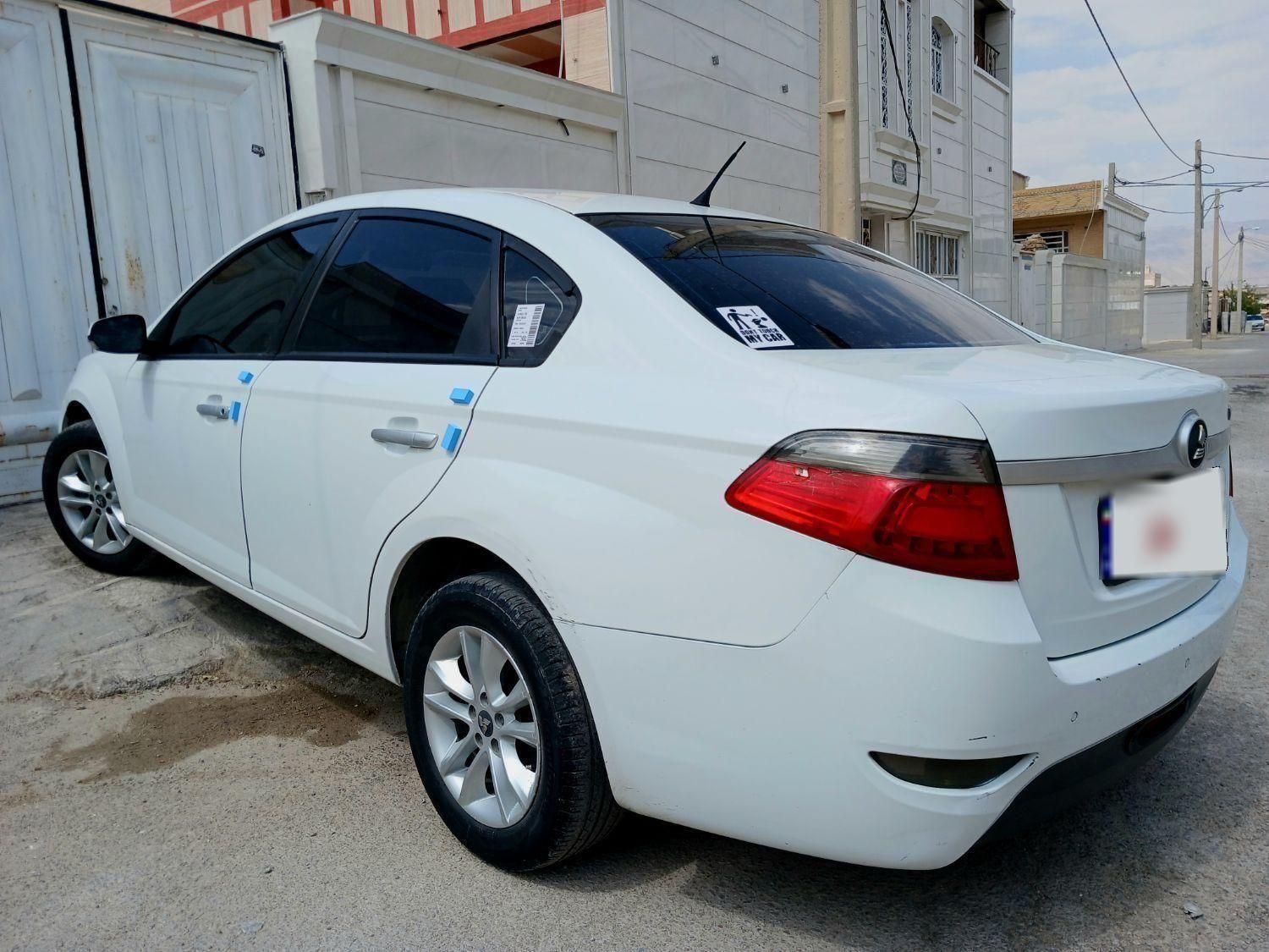 برلیانس H330 دنده‌ای 1500 - 1396