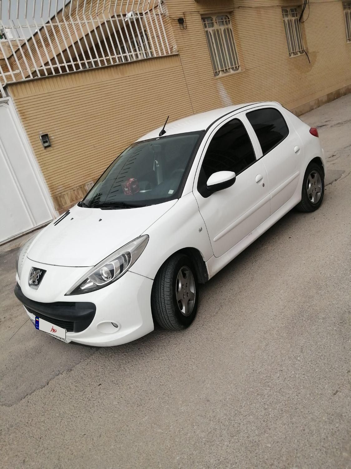 خودرو پژو، 207 آگهی ann_19370201