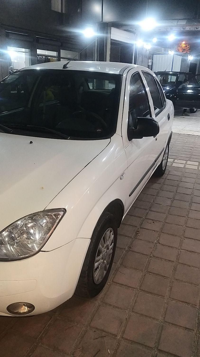 تیبا صندوق دار SX - 1395