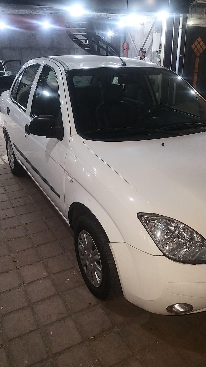 تیبا صندوق دار SX - 1395