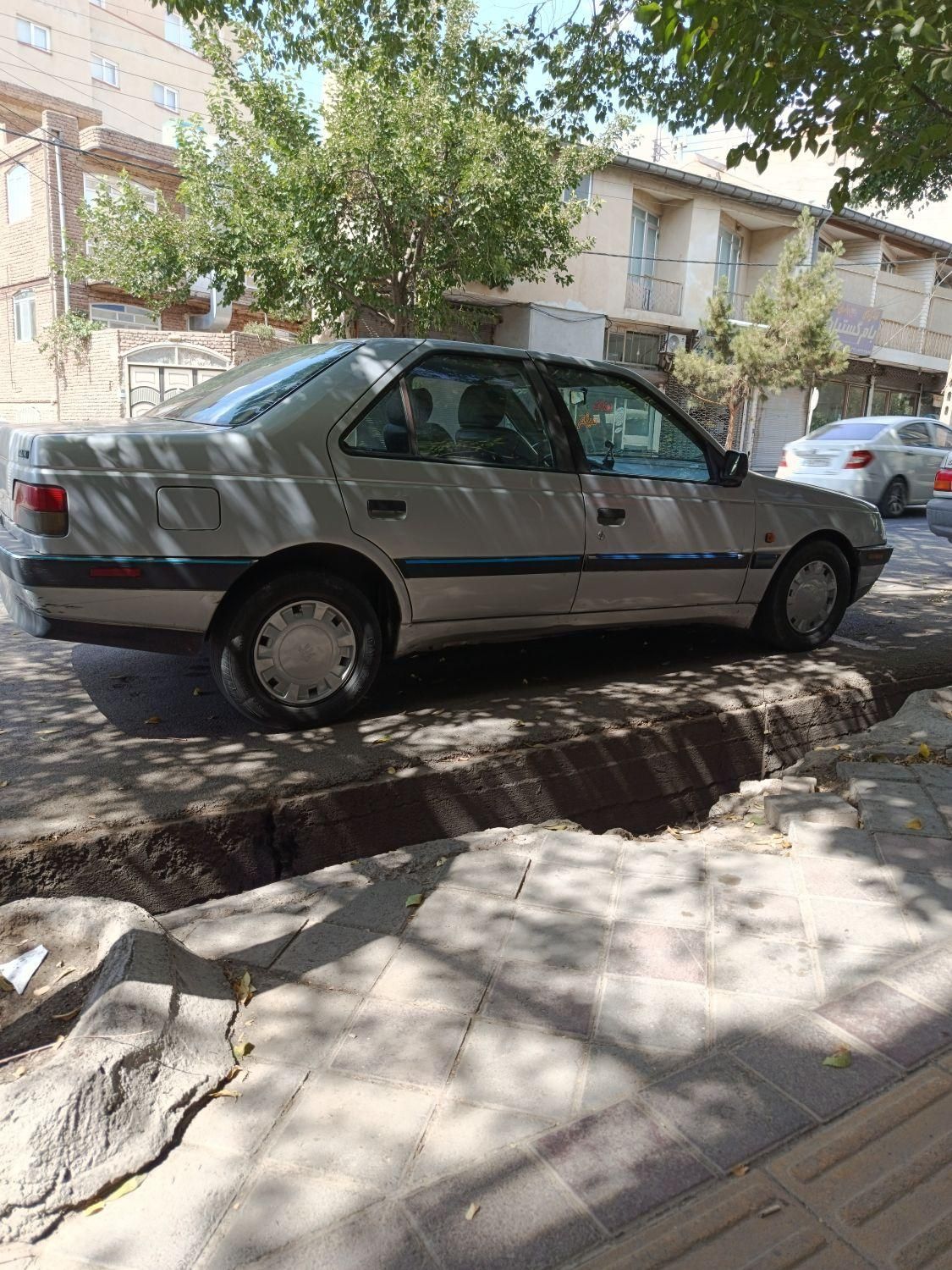 پژو 405 GLX - 1384