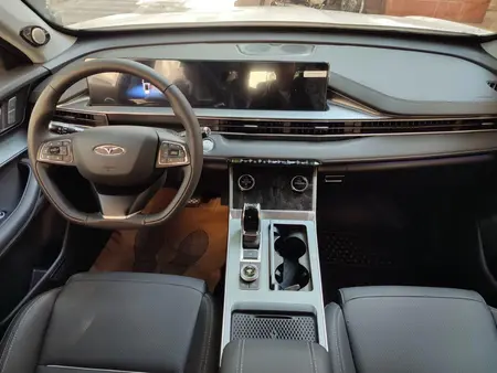 فونیکس تیگو 7 پرو مکس ۱.۶ لیتر توربو AWD - 1404