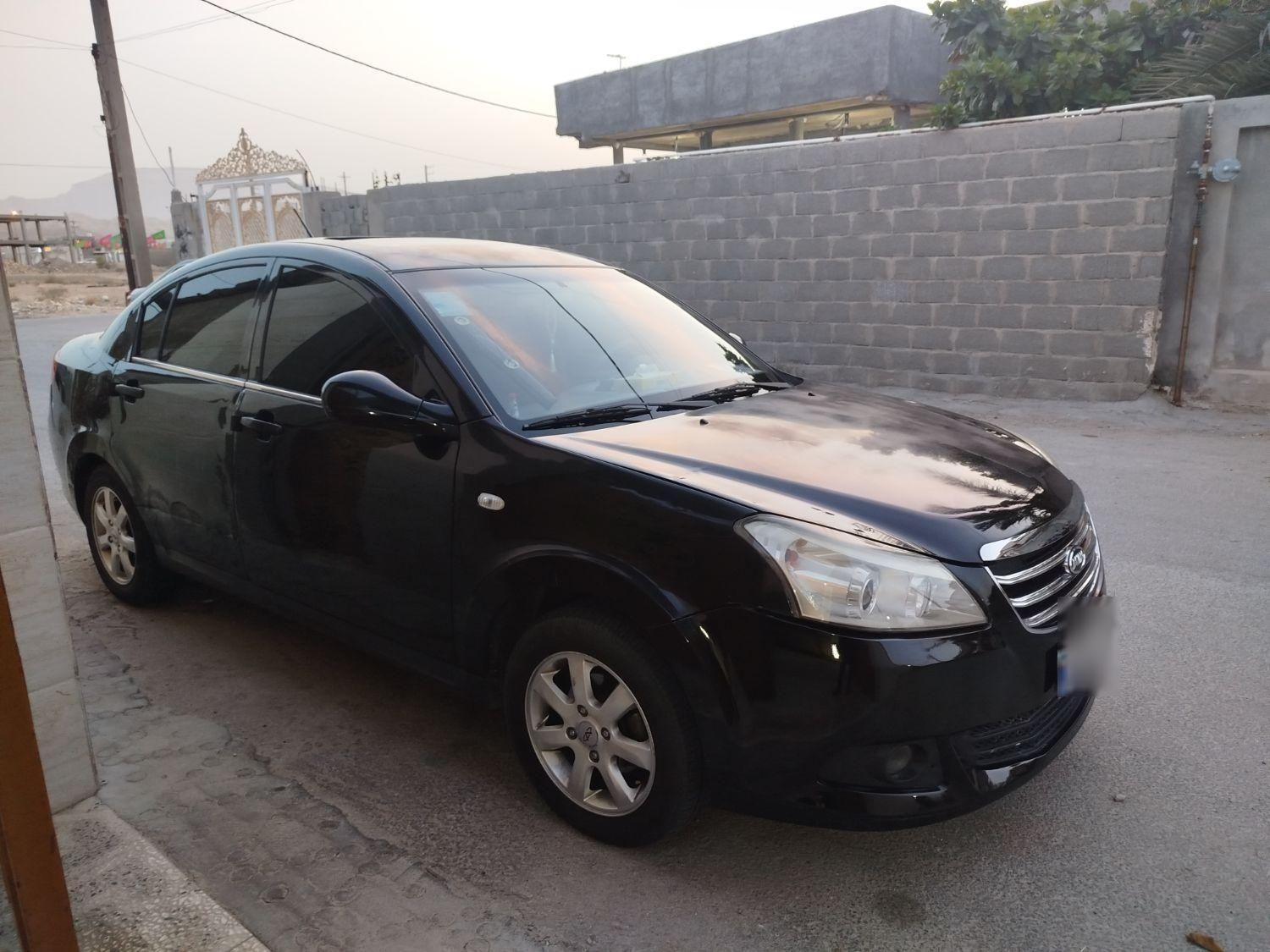 ام وی ام 550 دنده‌ای - 1395