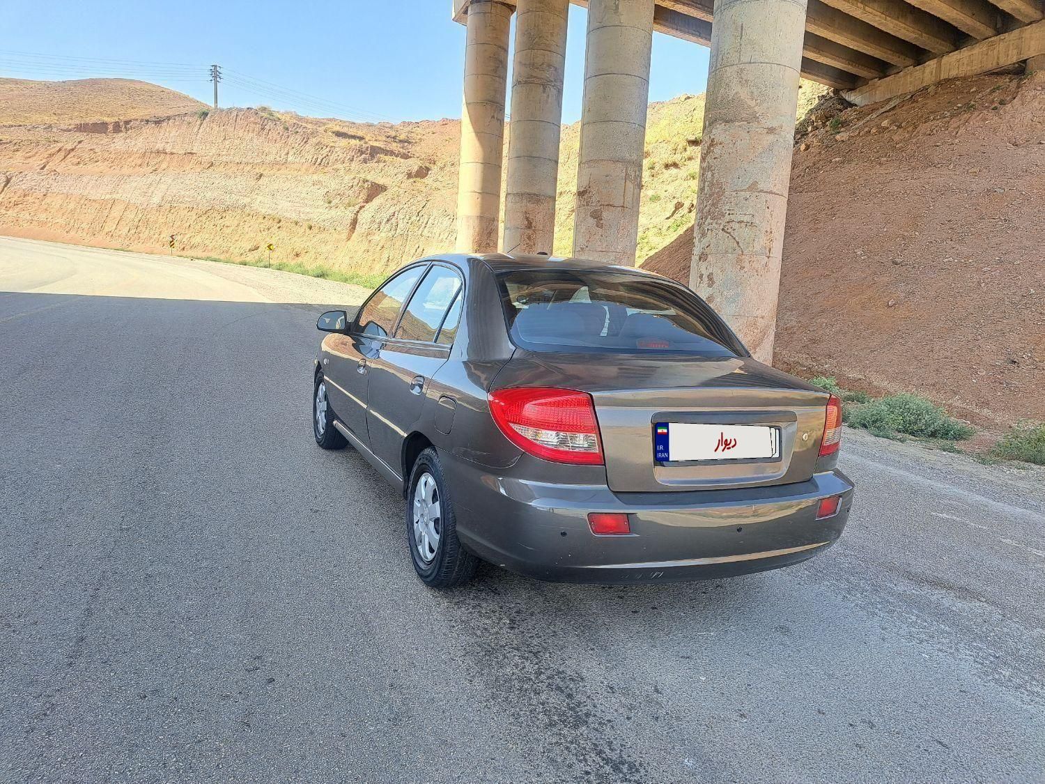 کیا ریو صندوقدار نیمه فول UB - 1389