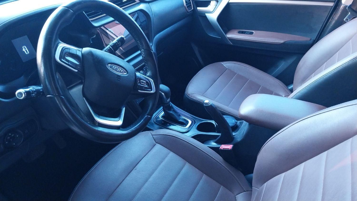 ام وی ام X33 S اتوماتیک اسپرت فیس جدید - 1400