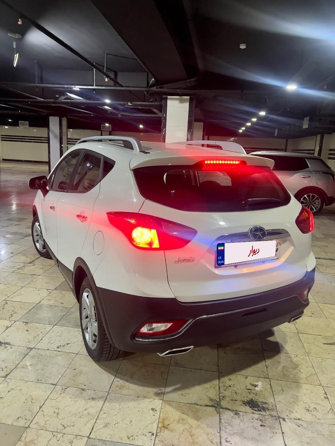 جک S3 اتوماتیک - 1400
