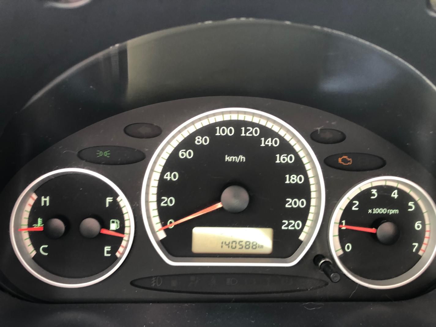 ام وی ام 110 چهار سیلندر دنده ای - 1394