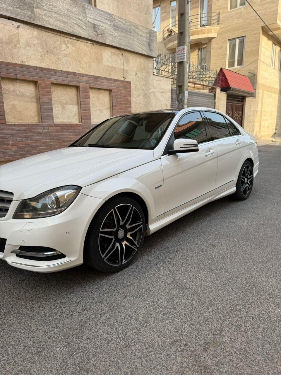 بنز C 200 - 2014