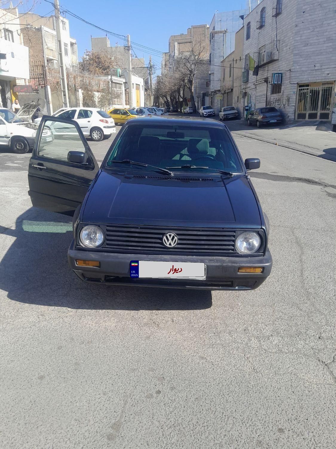 فولکس گلف ساده - 1372