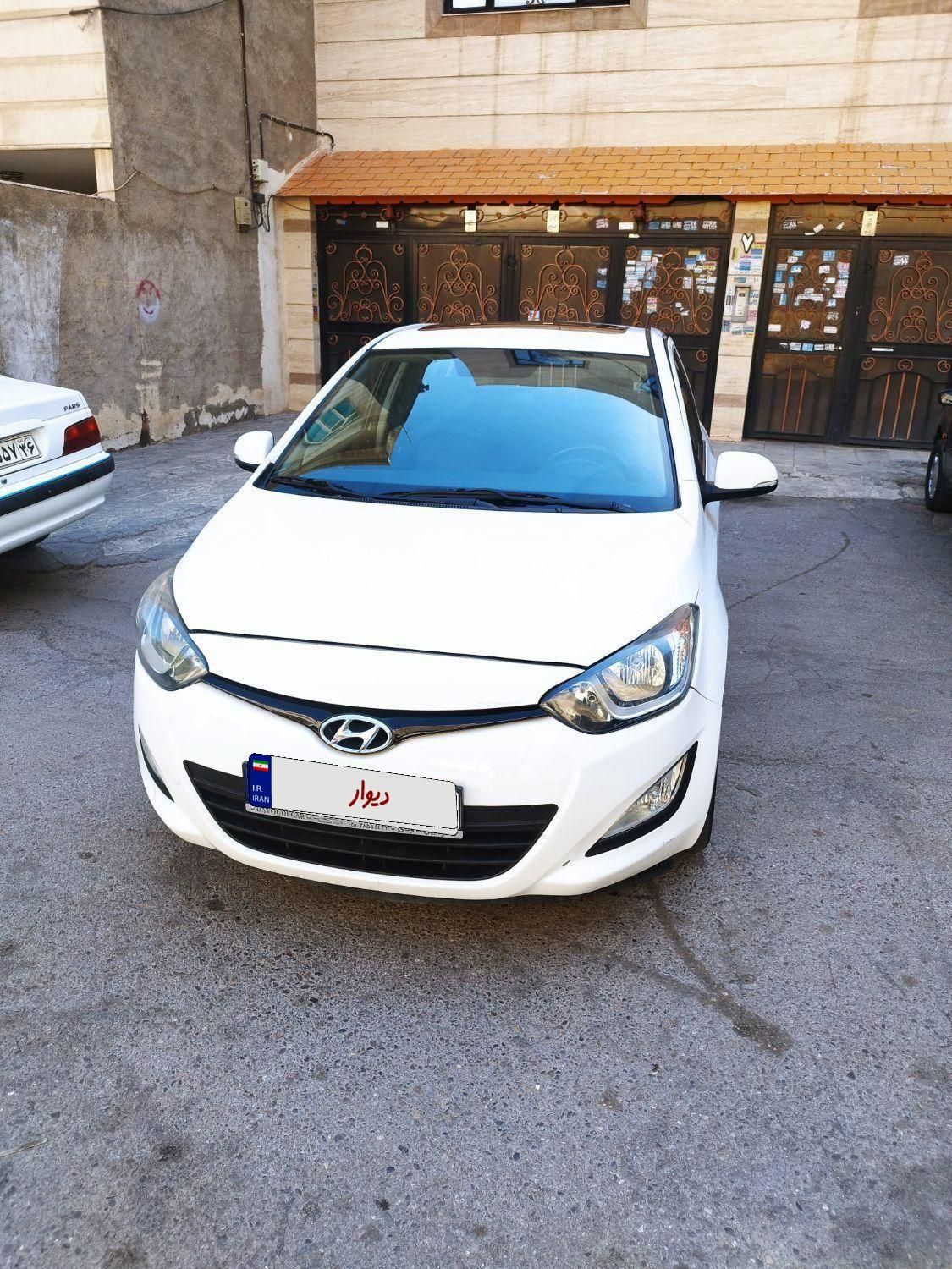 هیوندای i20 فول وارداتی - 2015