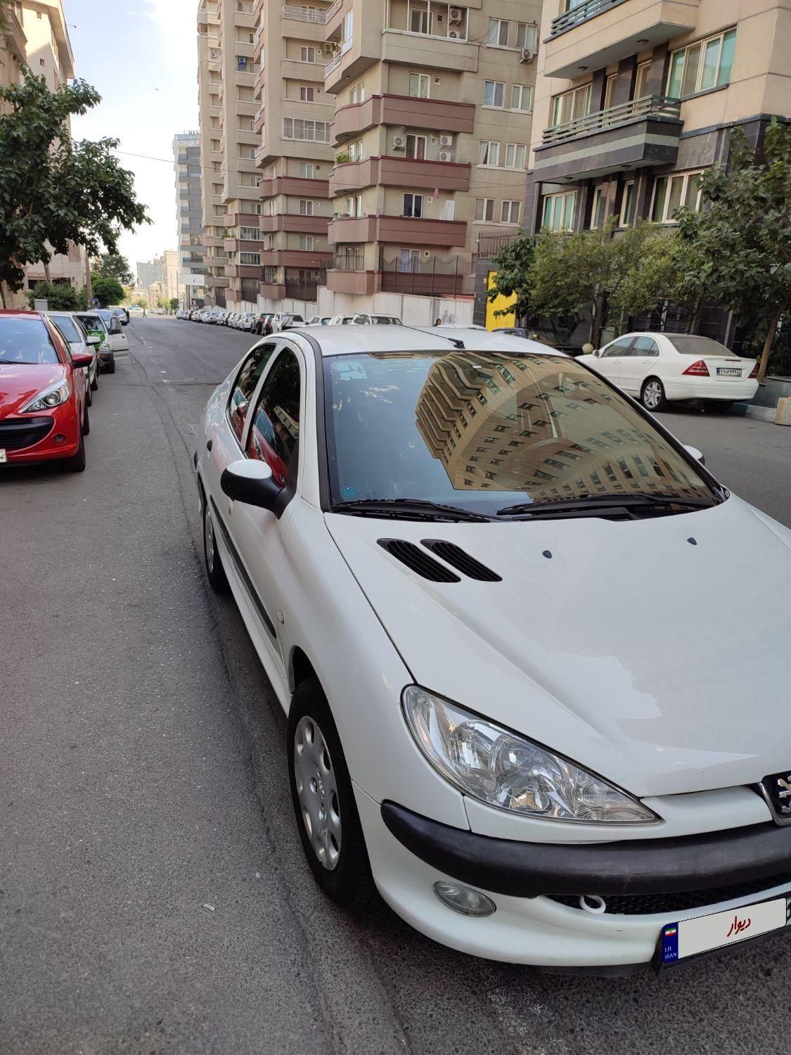 پژو ۲۰۶ صندوق دار v8 - 1395