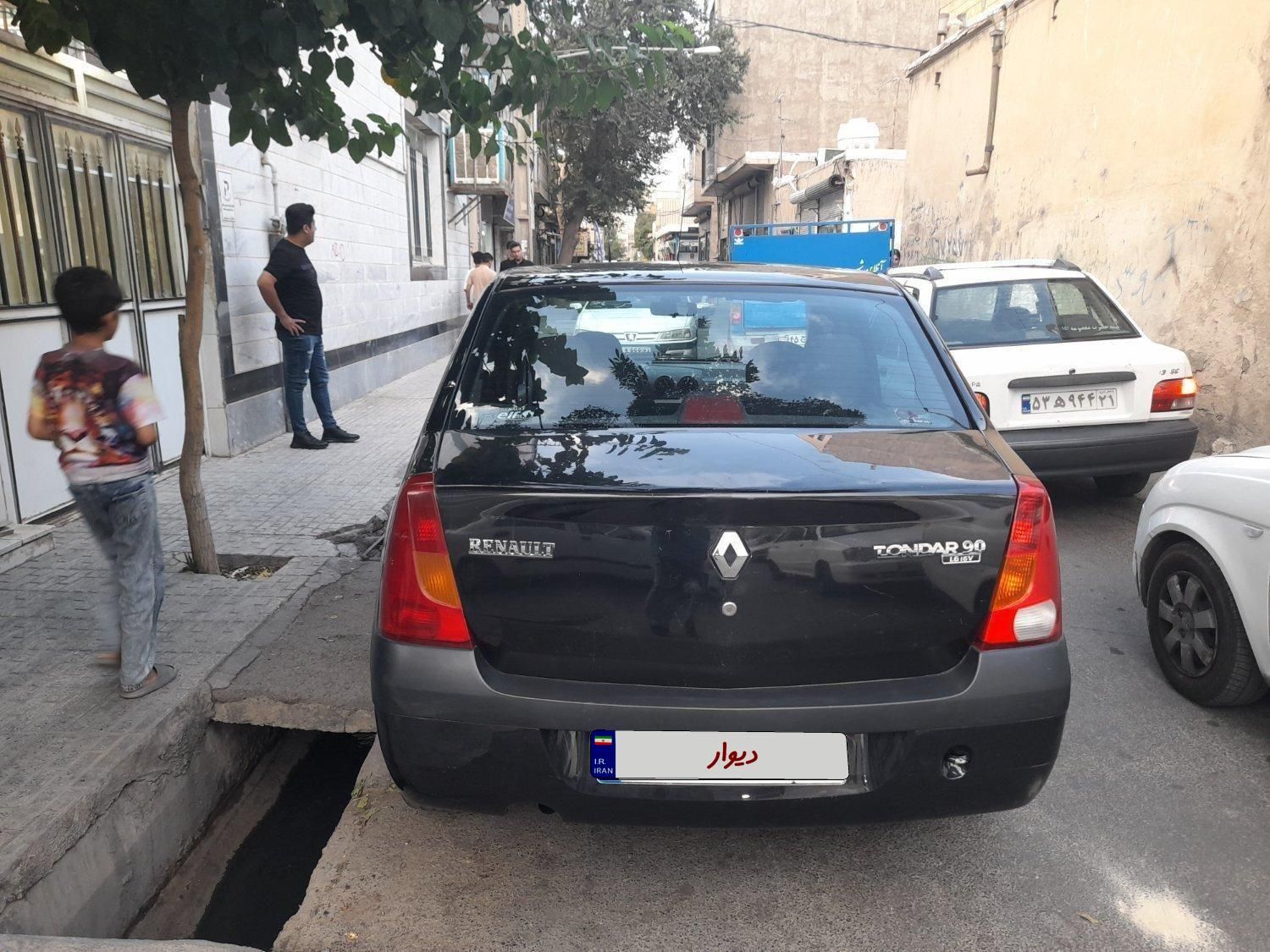 خودرو رنو، تندر 90 آگهی ann_19371198