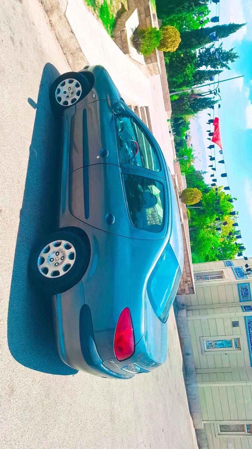 پژو ۲۰۶ صندوق دار v8 - 1393