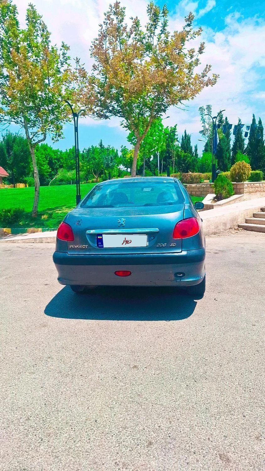 پژو ۲۰۶ صندوق دار v8 - 1393