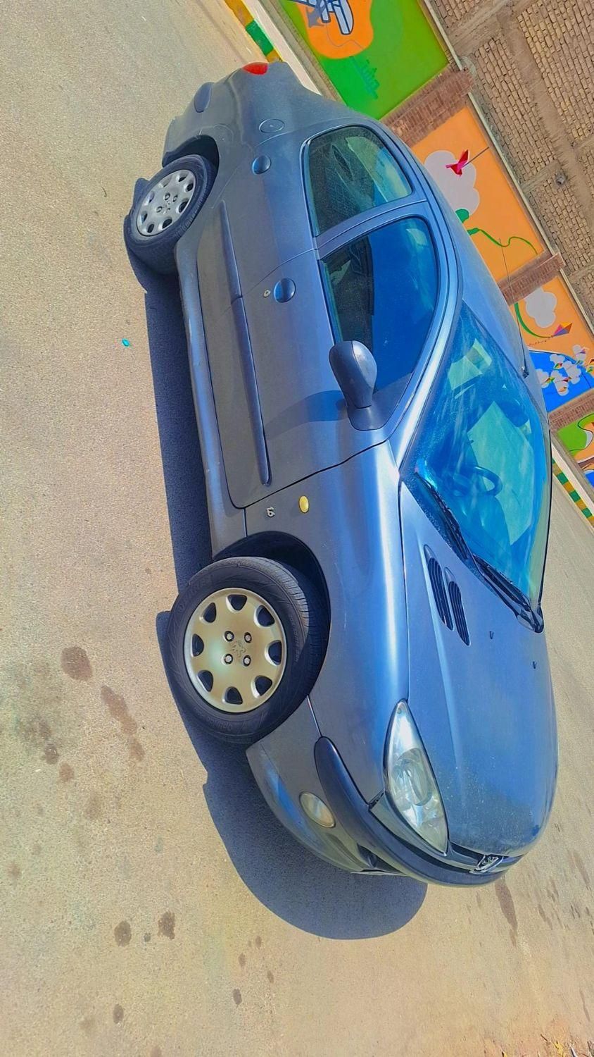 پژو ۲۰۶ صندوق دار v8 - 1393