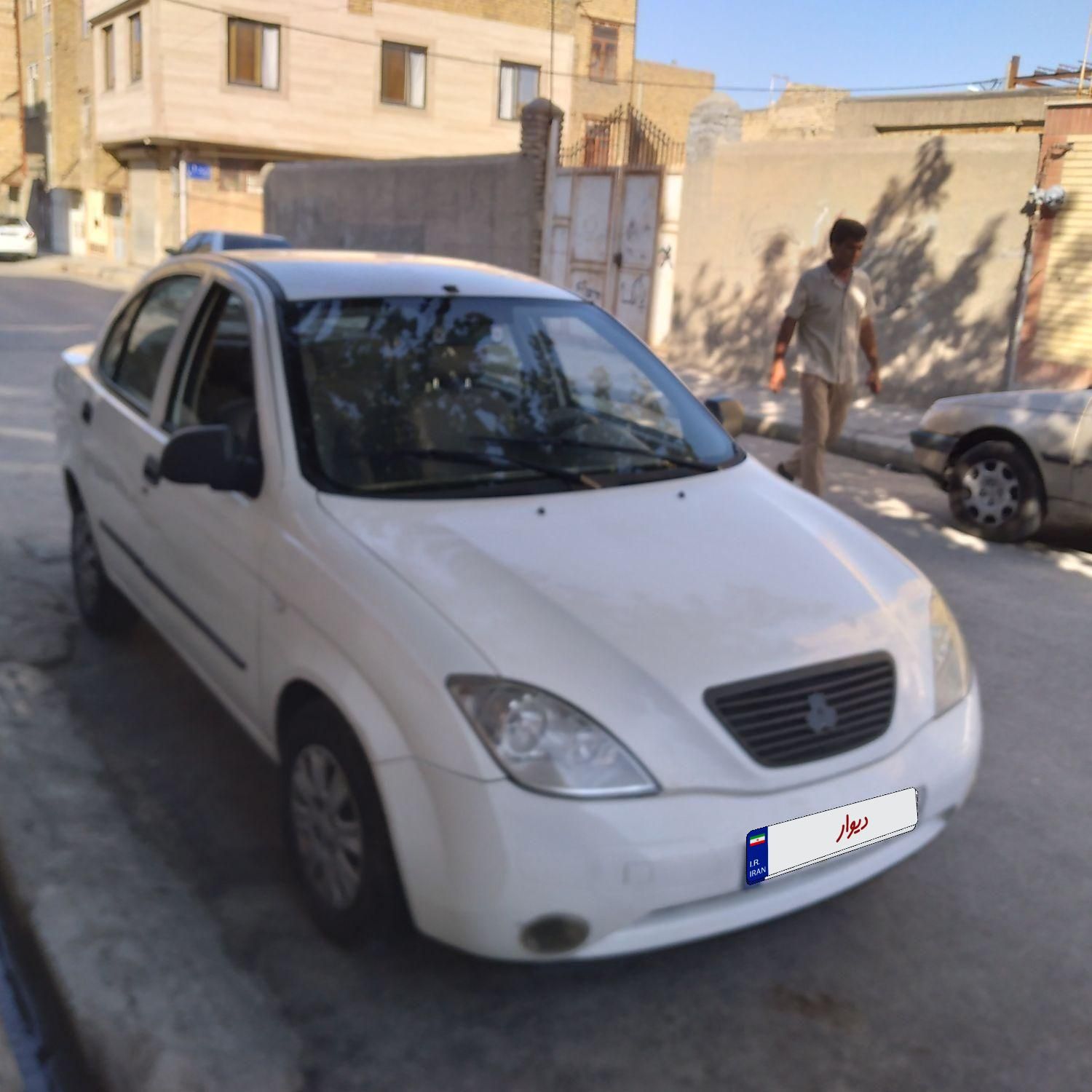 تیبا صندوق دار SX - 1395