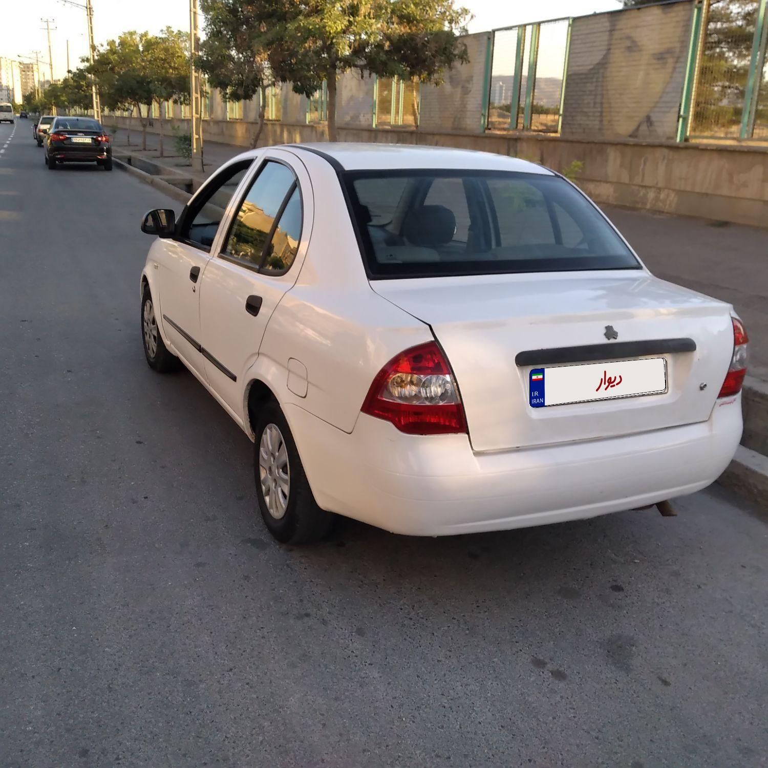 تیبا صندوق دار SX - 1395