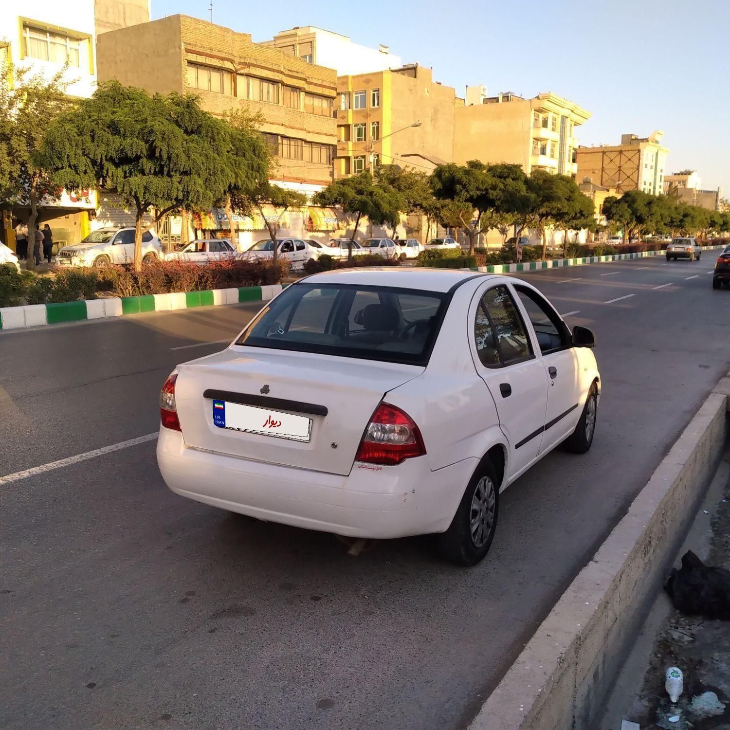 تیبا صندوق دار SX - 1395