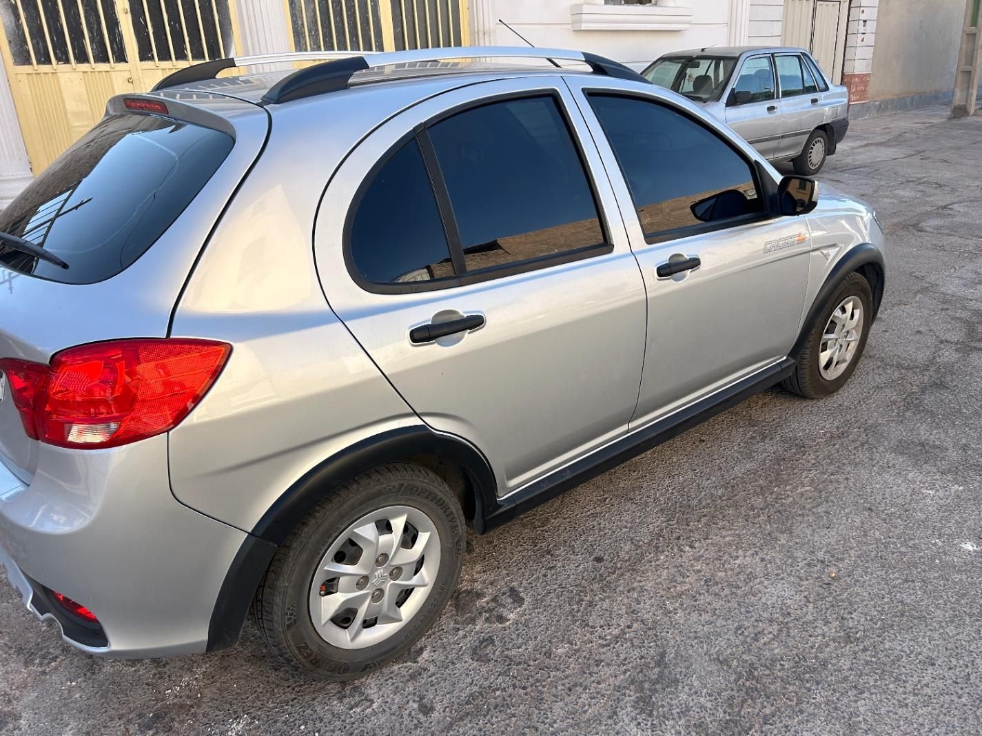 خودرو کوییک، معمولی آگهی ann_19371344