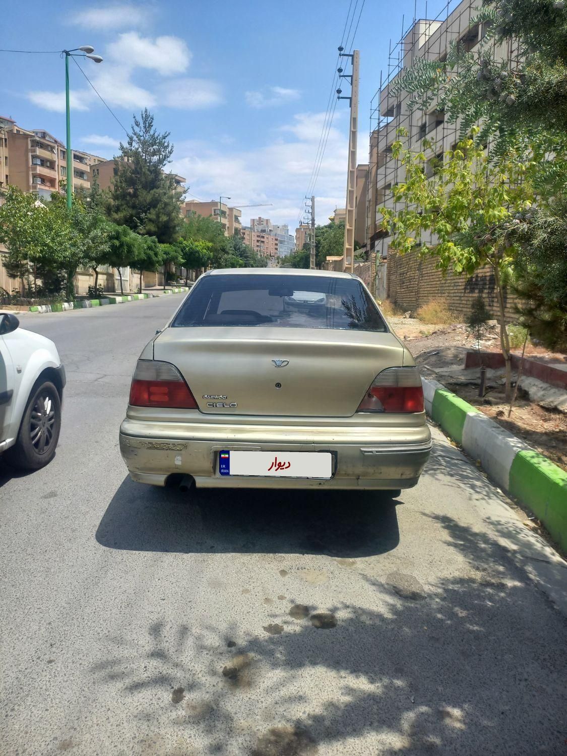 دوو سیلو سدان - 1382