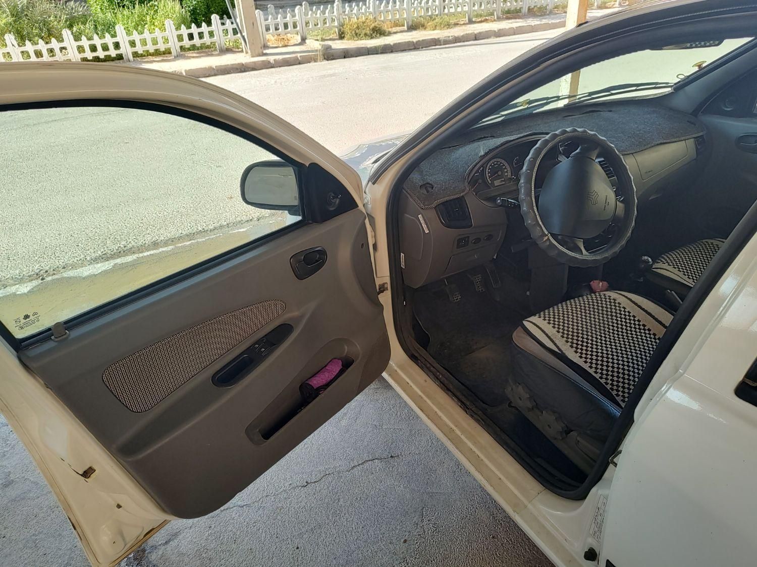 تیبا صندوق دار SX - 1398