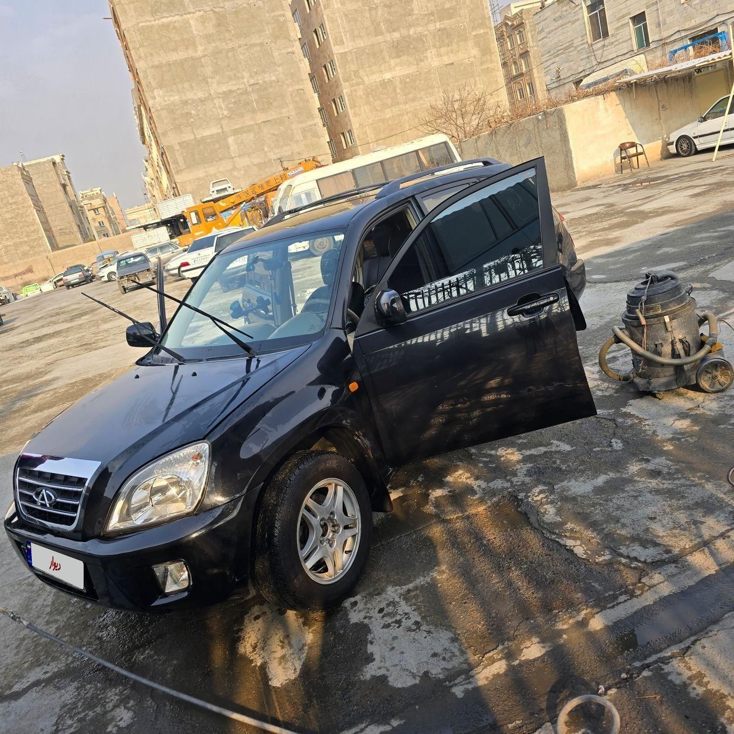 خودرو ام وی ام، X33 آگهی ann_19371459