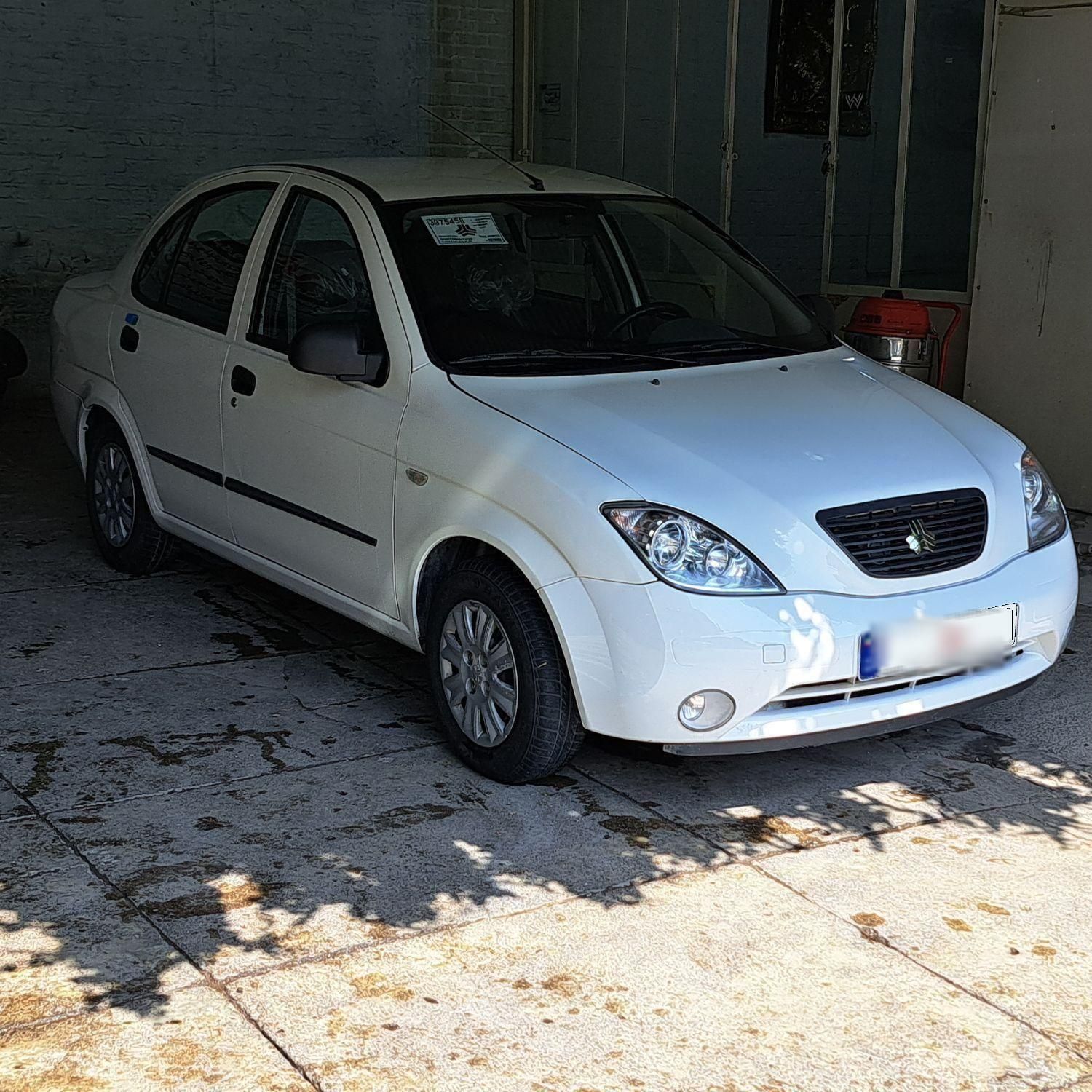 تیبا صندوق دار SX - 1400