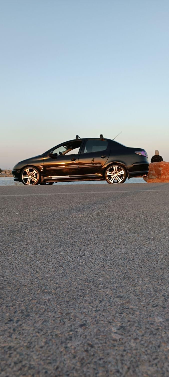 پژو ۲۰۶ صندوق دار v8 - 1396