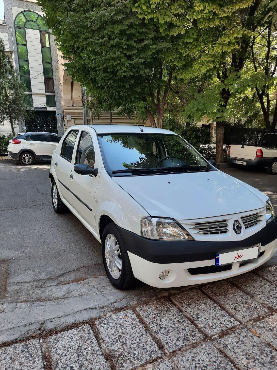 خودرو رنو، تندر 90 آگهی ann_19371562