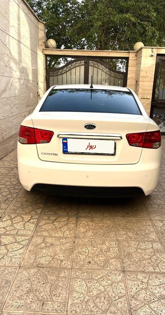 کیا سراتو 2.0 لیتر اتوماتیک GT لاین - 2016