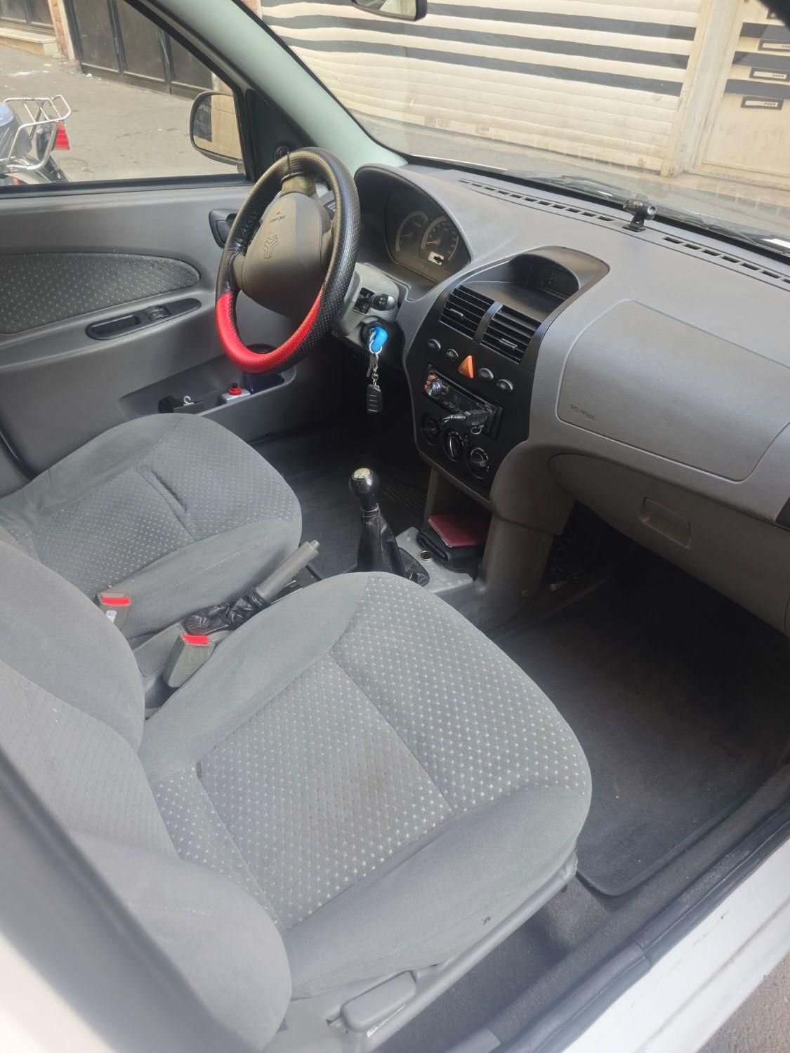 تیبا صندوق دار SX - 1392