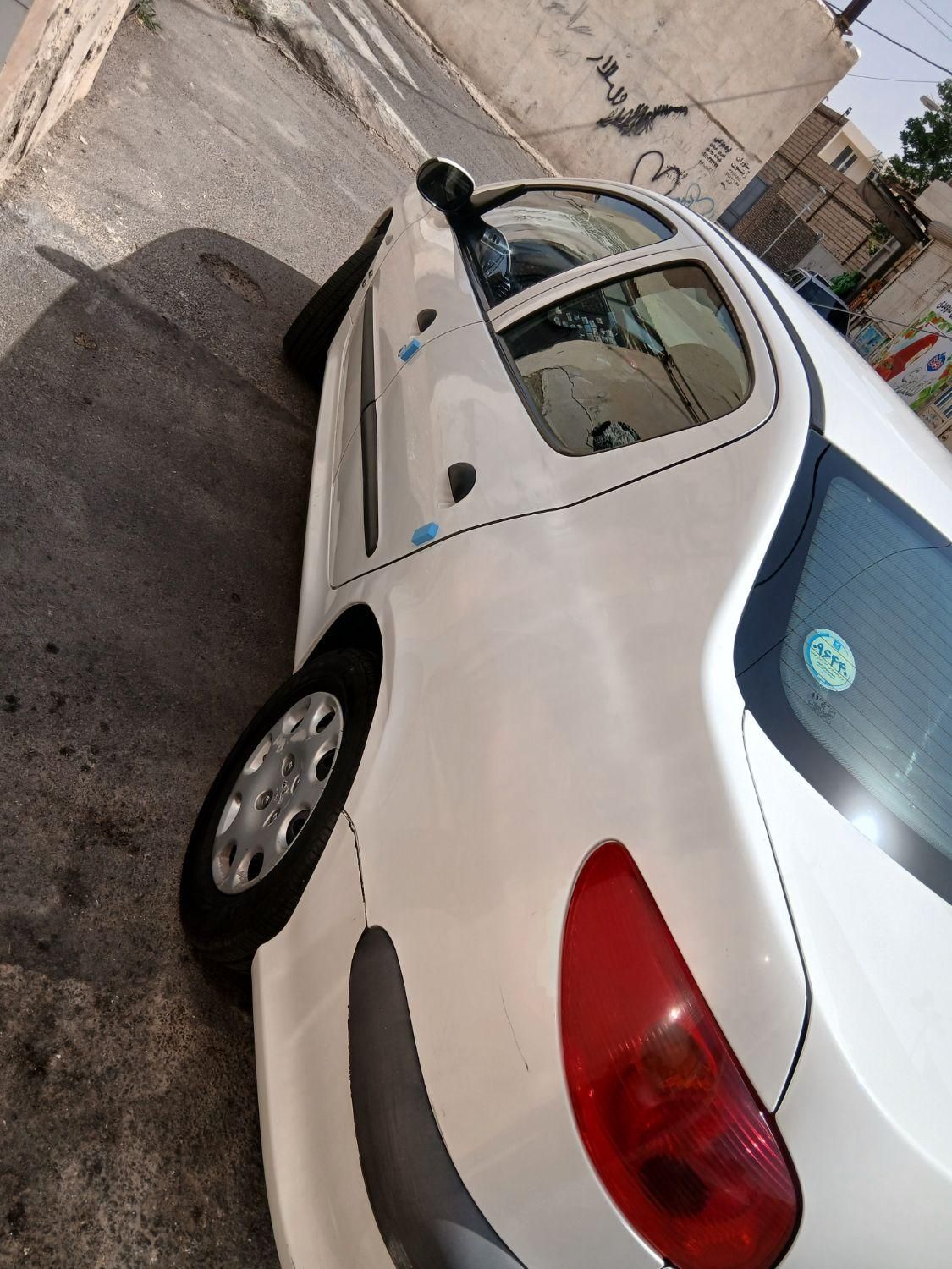 پژو ۲۰۶ صندوق دار v8 - 1398