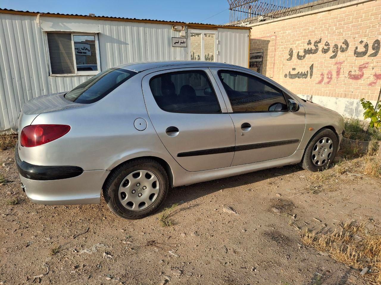 پژو ۲۰۶ صندوق دار v1 - 1386