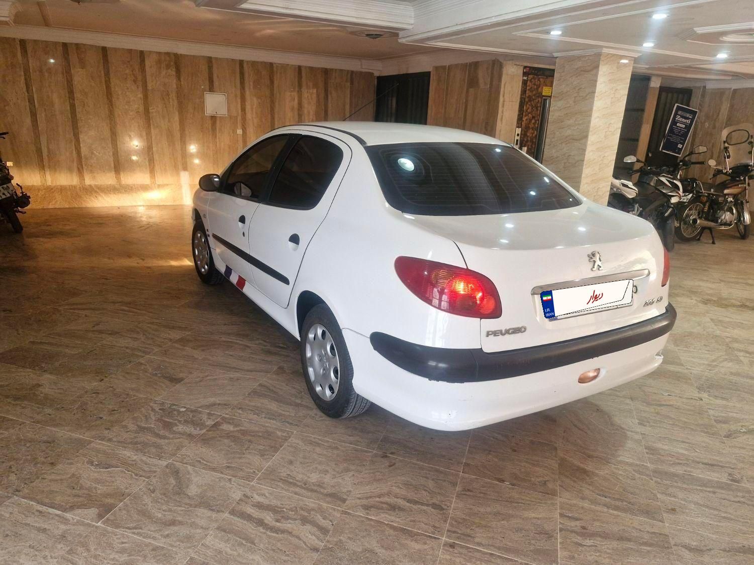 پژو ۲۰۶ صندوق دار v20 - 1390
