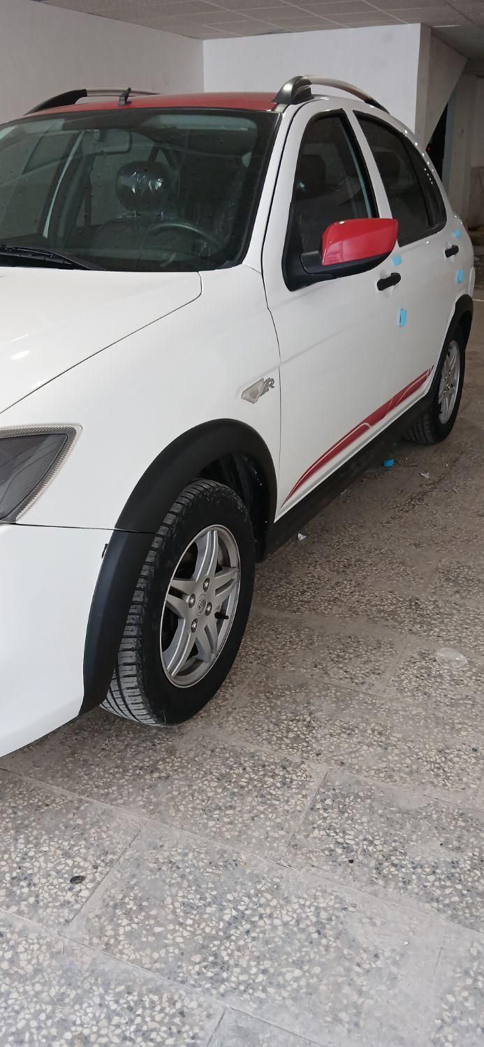کوییک R دنده‌ای - 1402