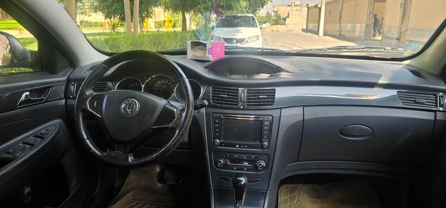 دانگ فنگ H30 کراس اتوماتیک - 1396
