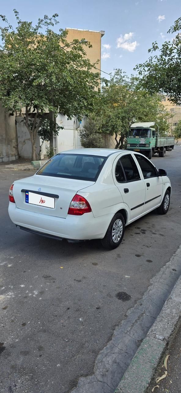 تیبا صندوق دار SX - 1399